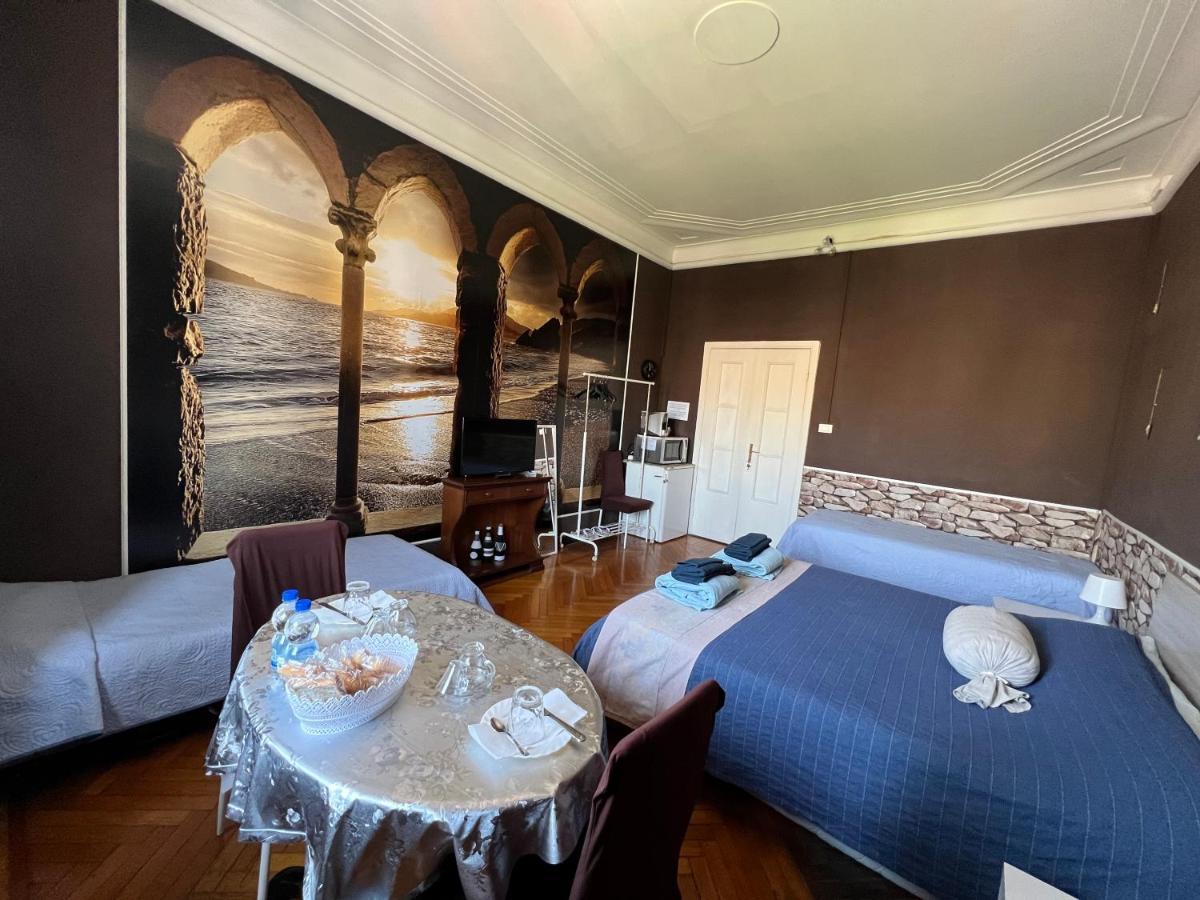 B&B Piazza Della Vittoria ジェノヴァ エクステリア 写真