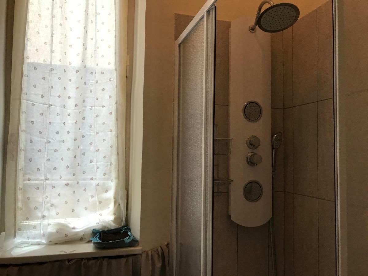 B&B Piazza Della Vittoria ジェノヴァ エクステリア 写真