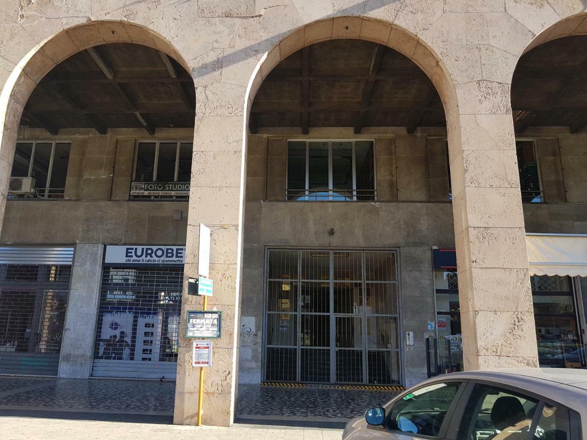 B&B Piazza Della Vittoria ジェノヴァ エクステリア 写真