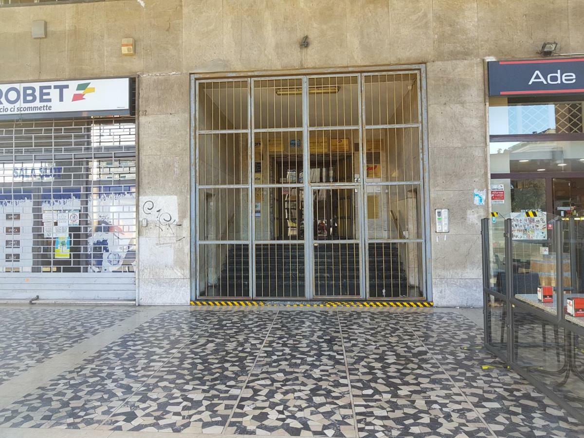 B&B Piazza Della Vittoria ジェノヴァ エクステリア 写真